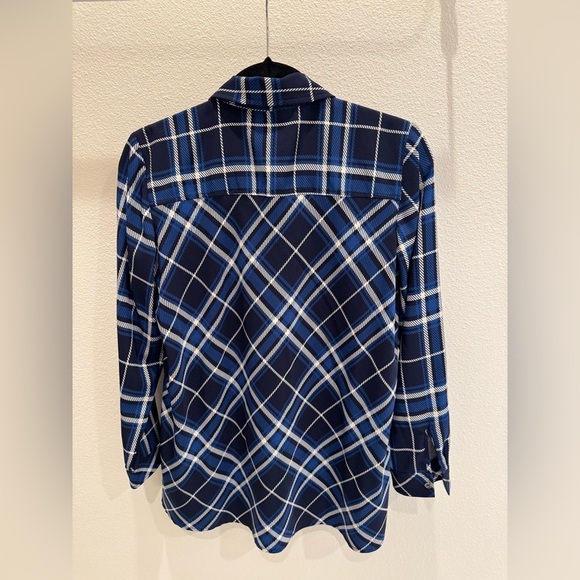 Susan Graver Blue Plaid Button-Up Shirt long sleeve - Picture 2 of 5